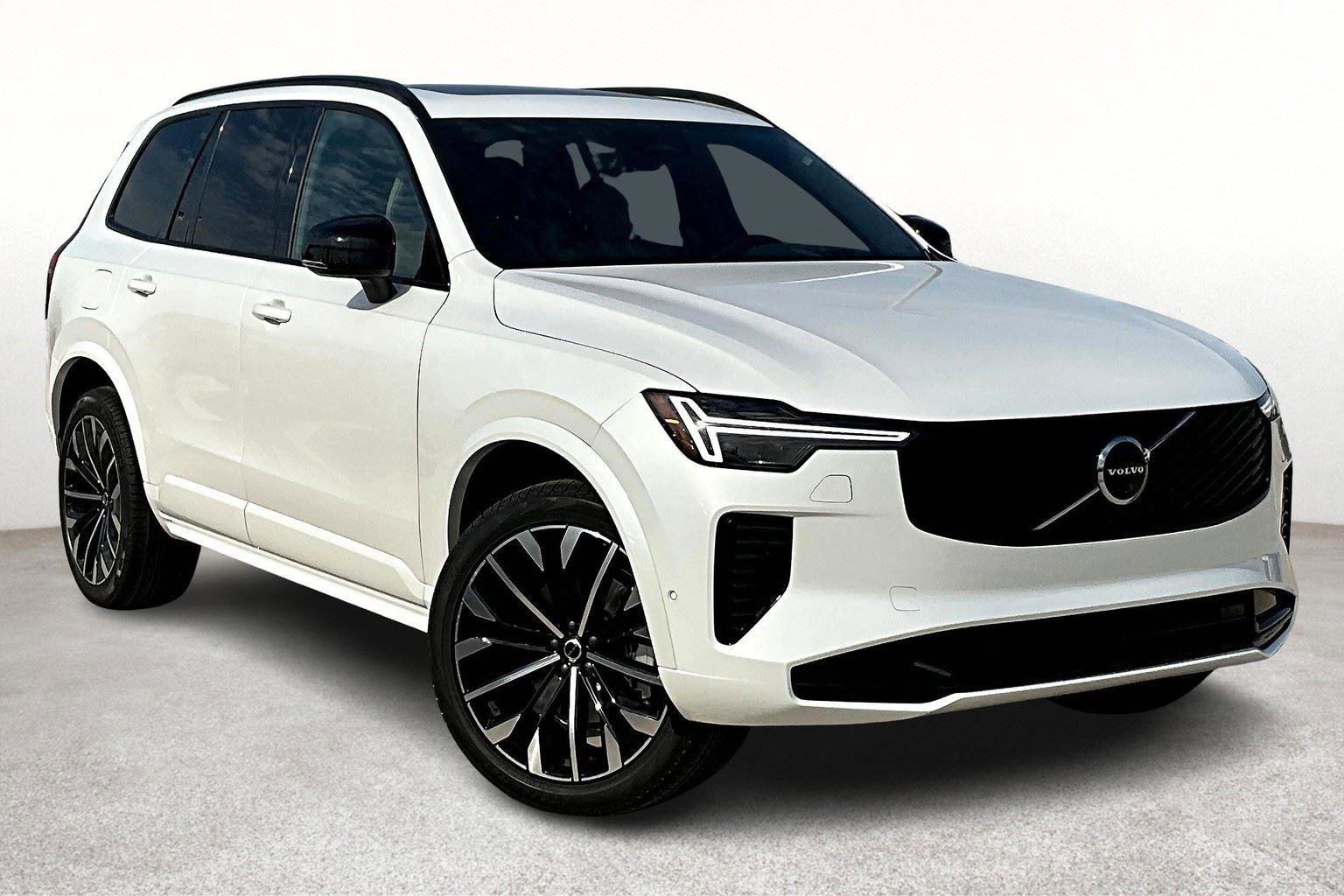 New 2026 Volvo XC90 B6 Ultra image 2