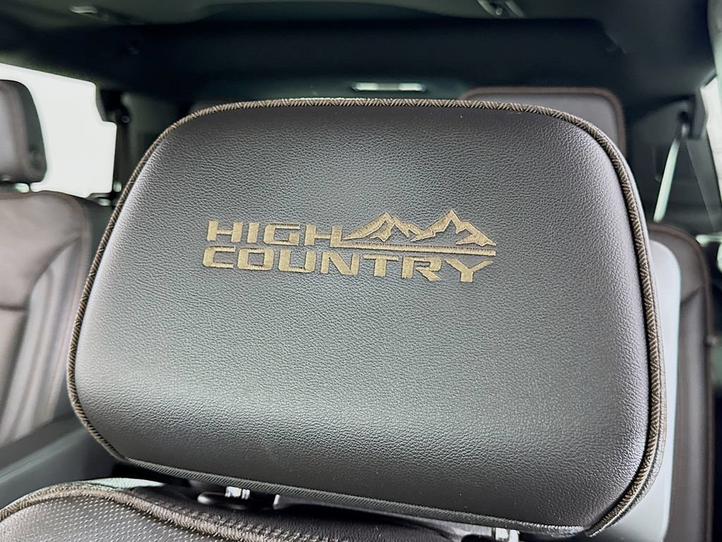 Used 2021 Chevrolet Tahoe High Country AWD/4WD image 20
