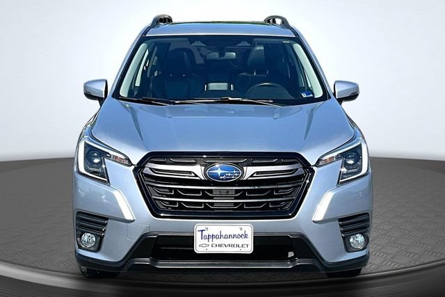 Used 2022 Subaru Forester Limited AWD/4WD image 2