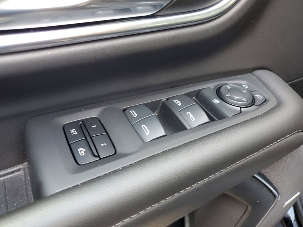 Used 2024 Chevrolet Tahoe LT image 17