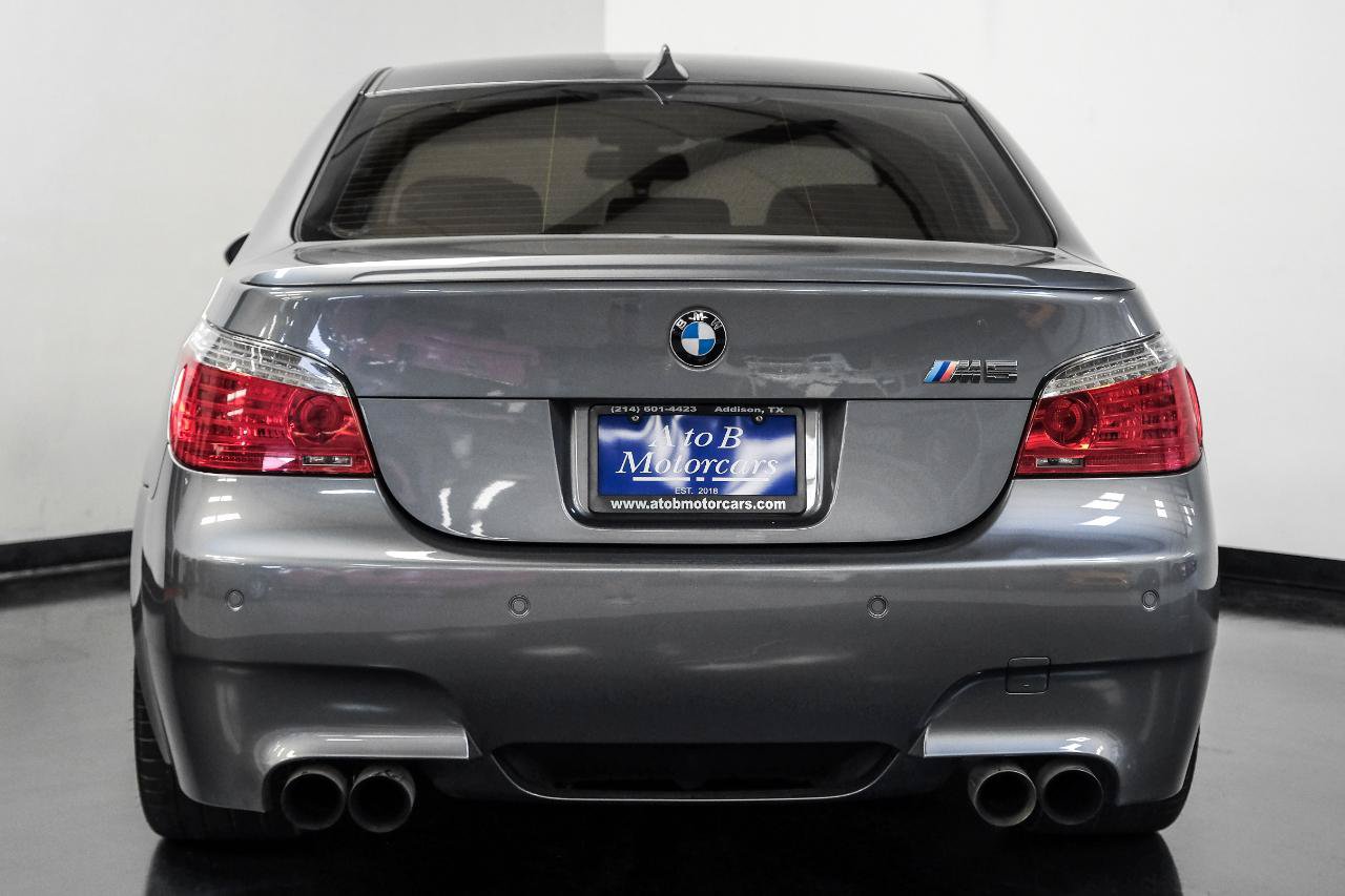 Used 2010 BMW M5 RWD image 10