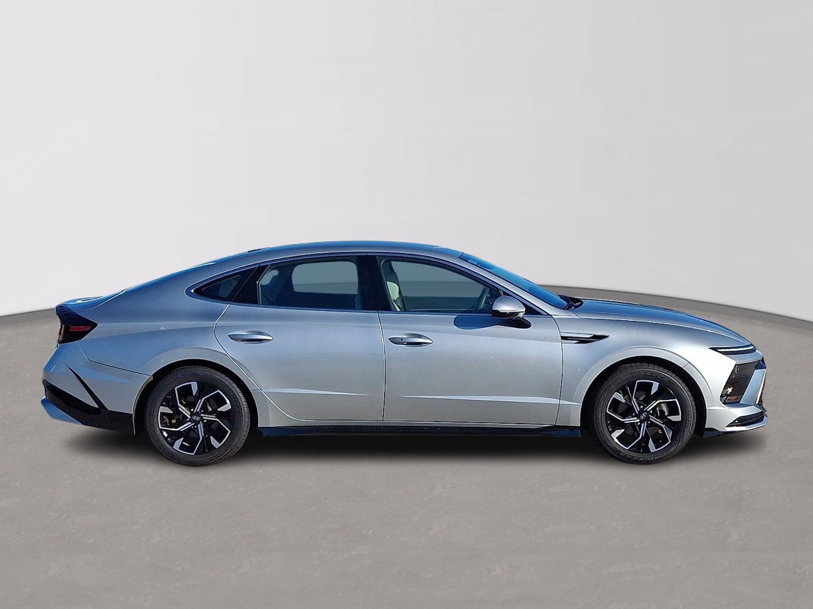 Used 2024 Hyundai Sonata SEL image 7