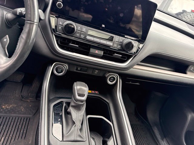 Used 2024 Toyota Grand Highlander AWD image 22