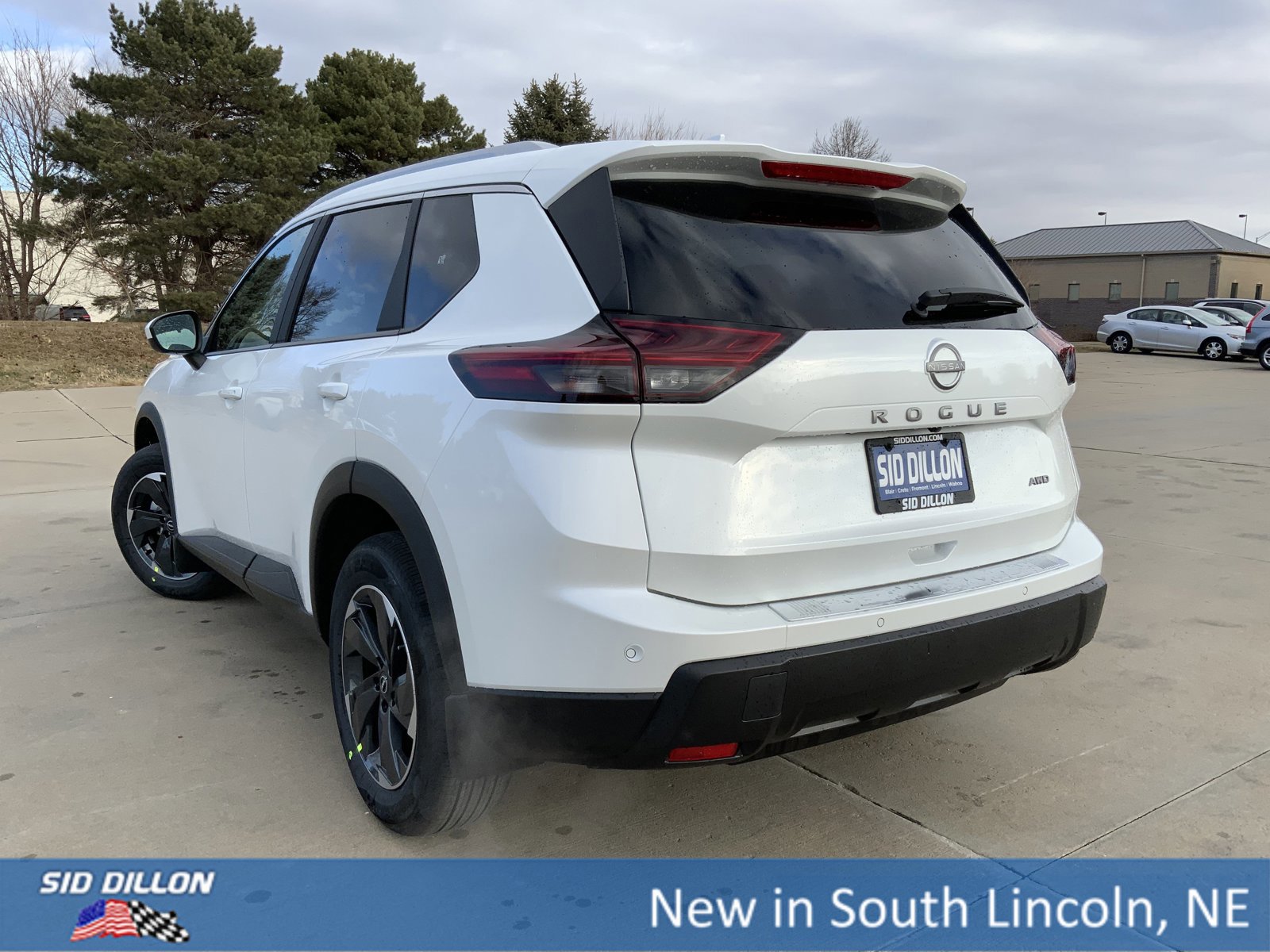 New 2026 Nissan Rogue SV w/ SV Premium Package image 3