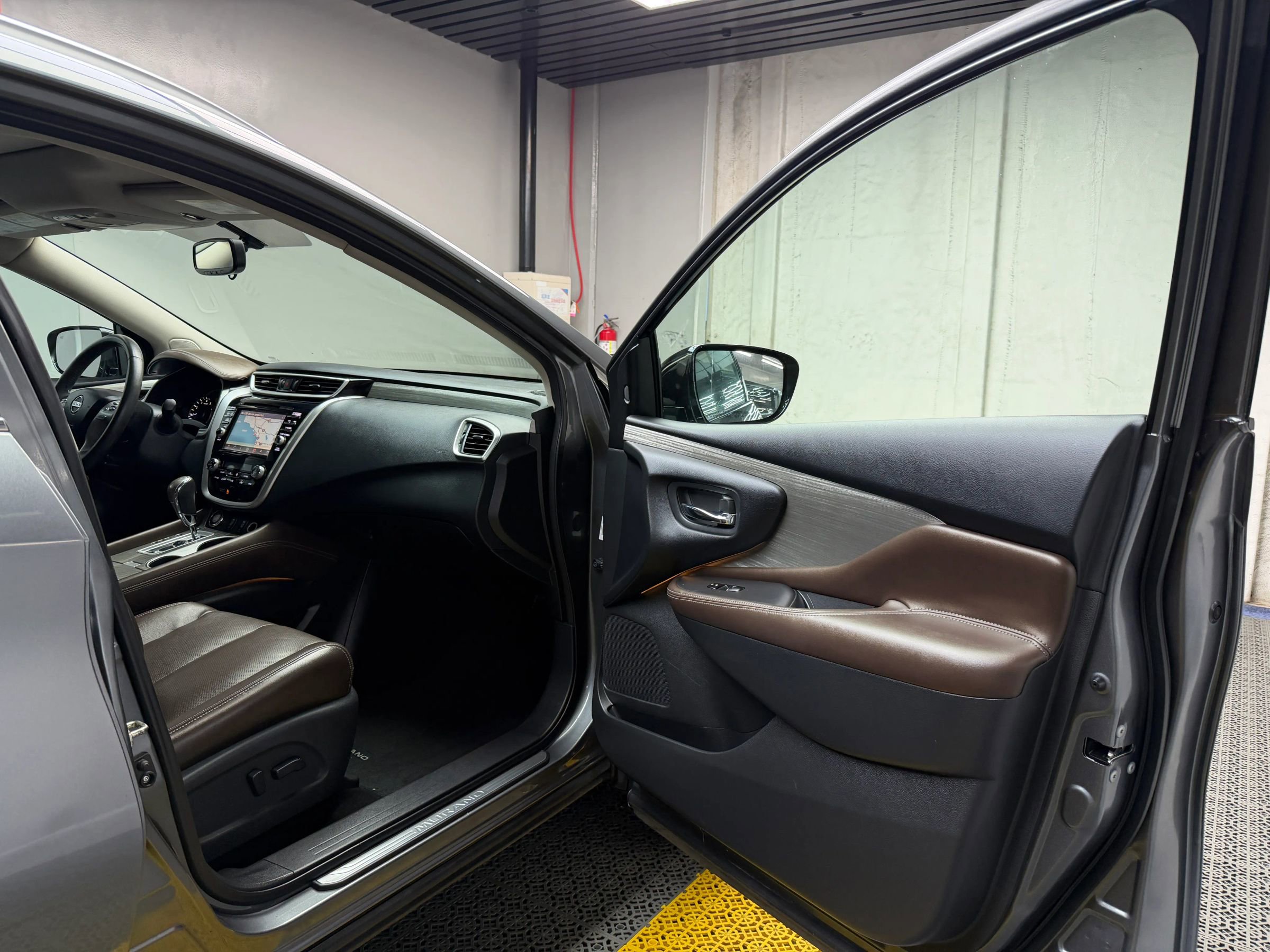 Used 2015 Nissan Murano SL w/ SL Technology Package image 24