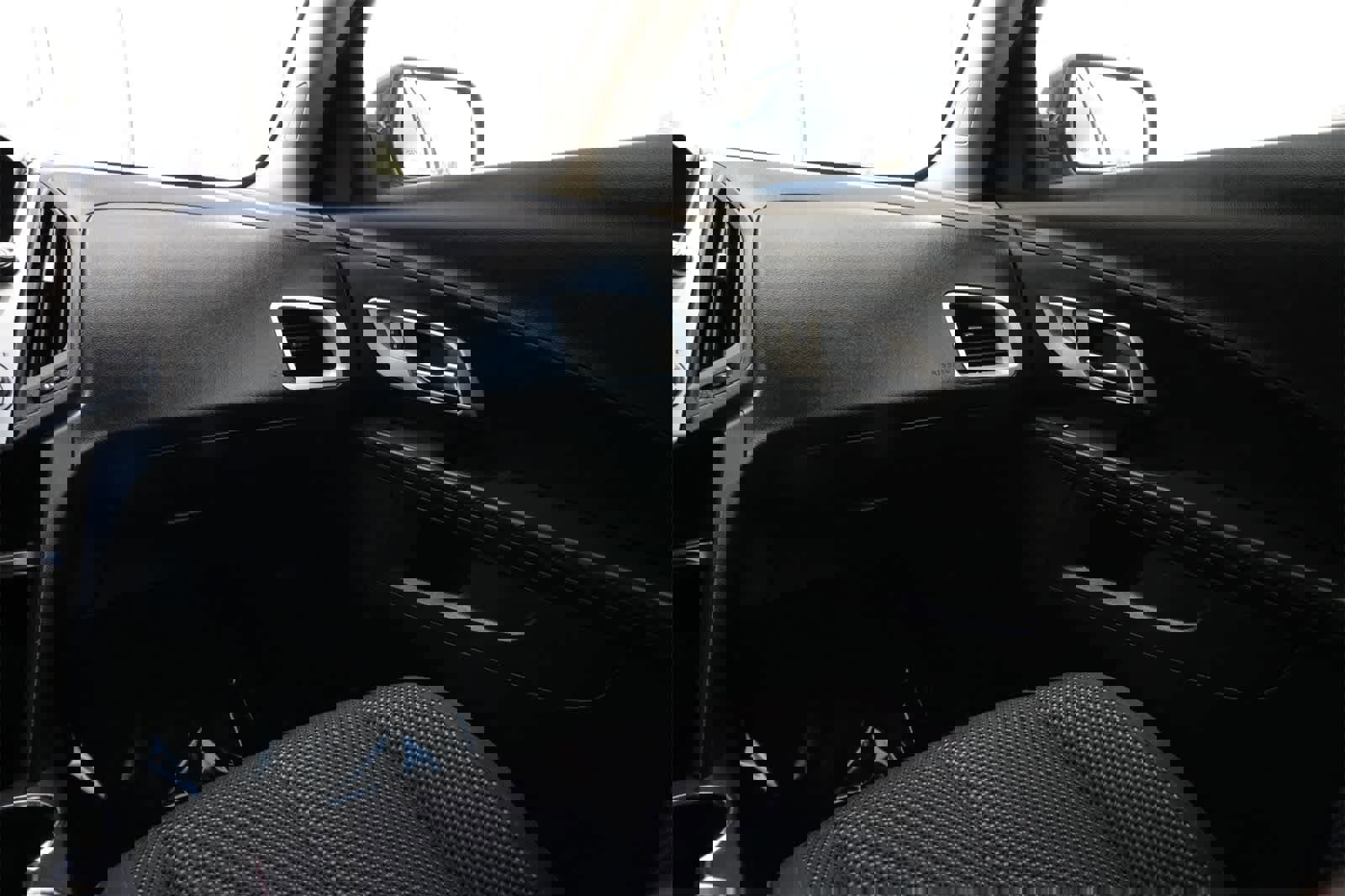 Used 2016 Chevrolet Equinox LT image 8