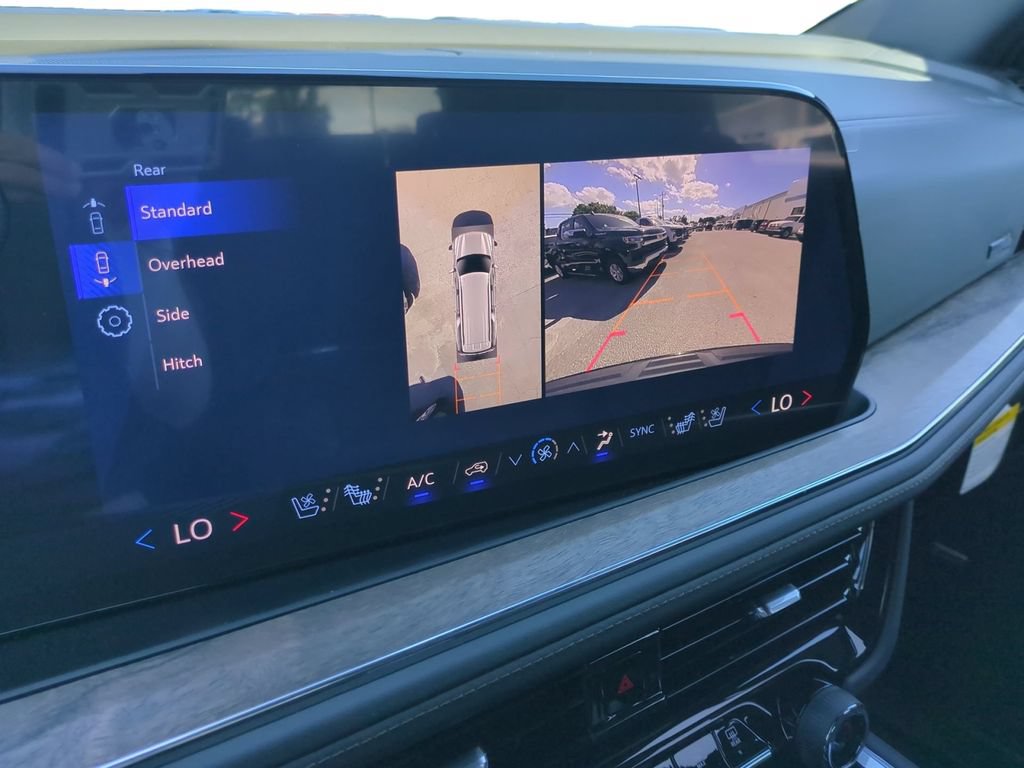 New 2026 Chevrolet Suburban High Country AWD/4WD image 20