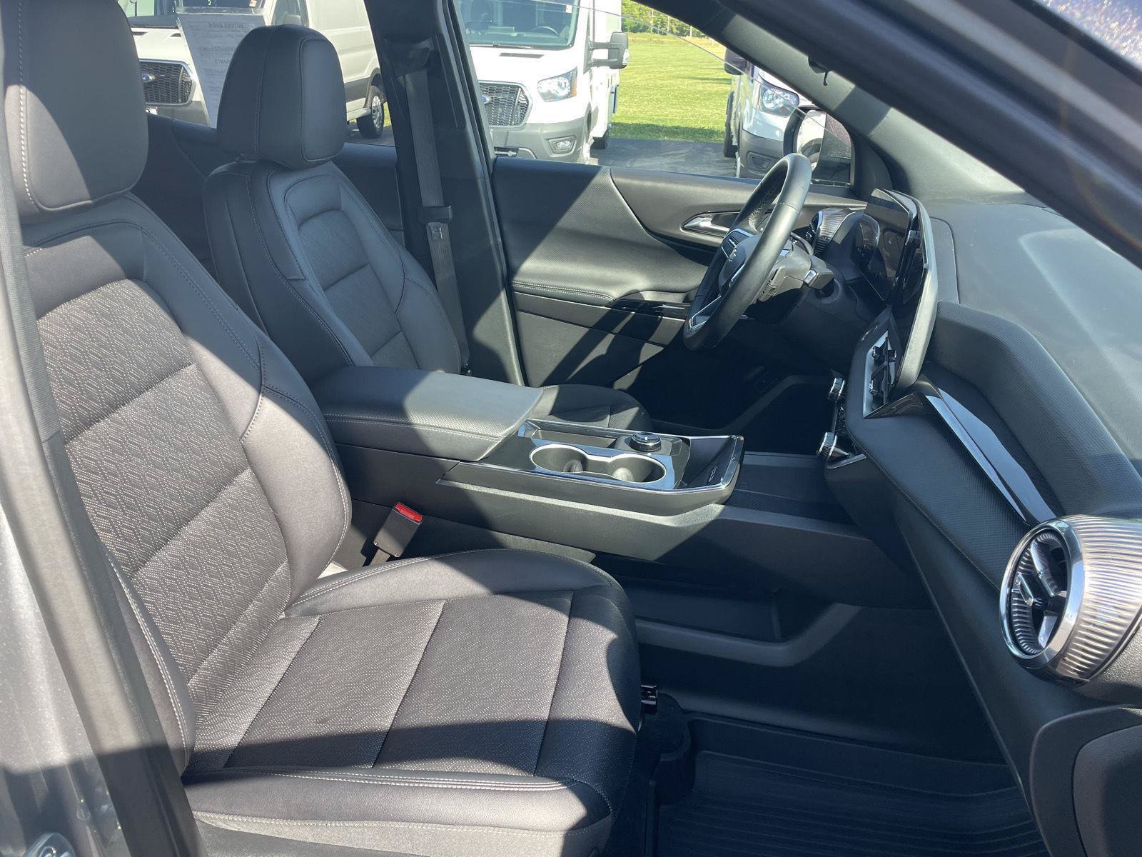 Used 2026 Chevrolet Equinox LT w/ Convenience Package II AWD/4WD image 26