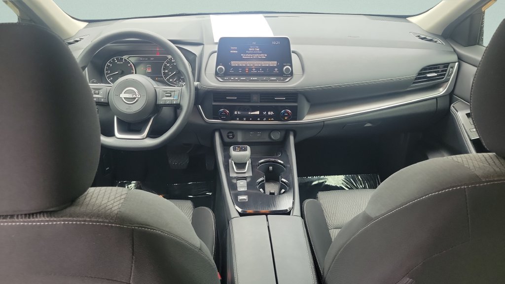 Used 2024 Nissan Rogue SV FWD image 10