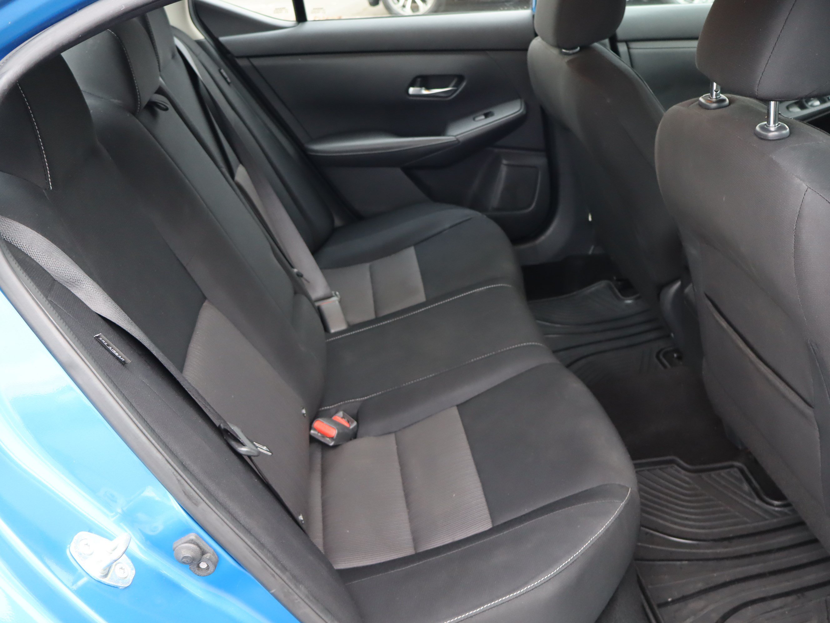 Used 2020 Nissan Sentra SV FWD image 34
