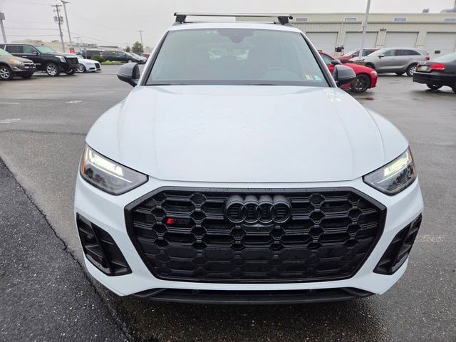 Used 2024 Audi SQ5 Premium Plus w/ Premium Plus Package image 19