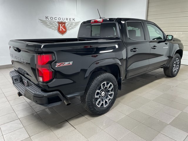 Used 2024 Chevrolet Colorado Z71 w/ Z71 Convenience Package 2 AWD/4WD image 6