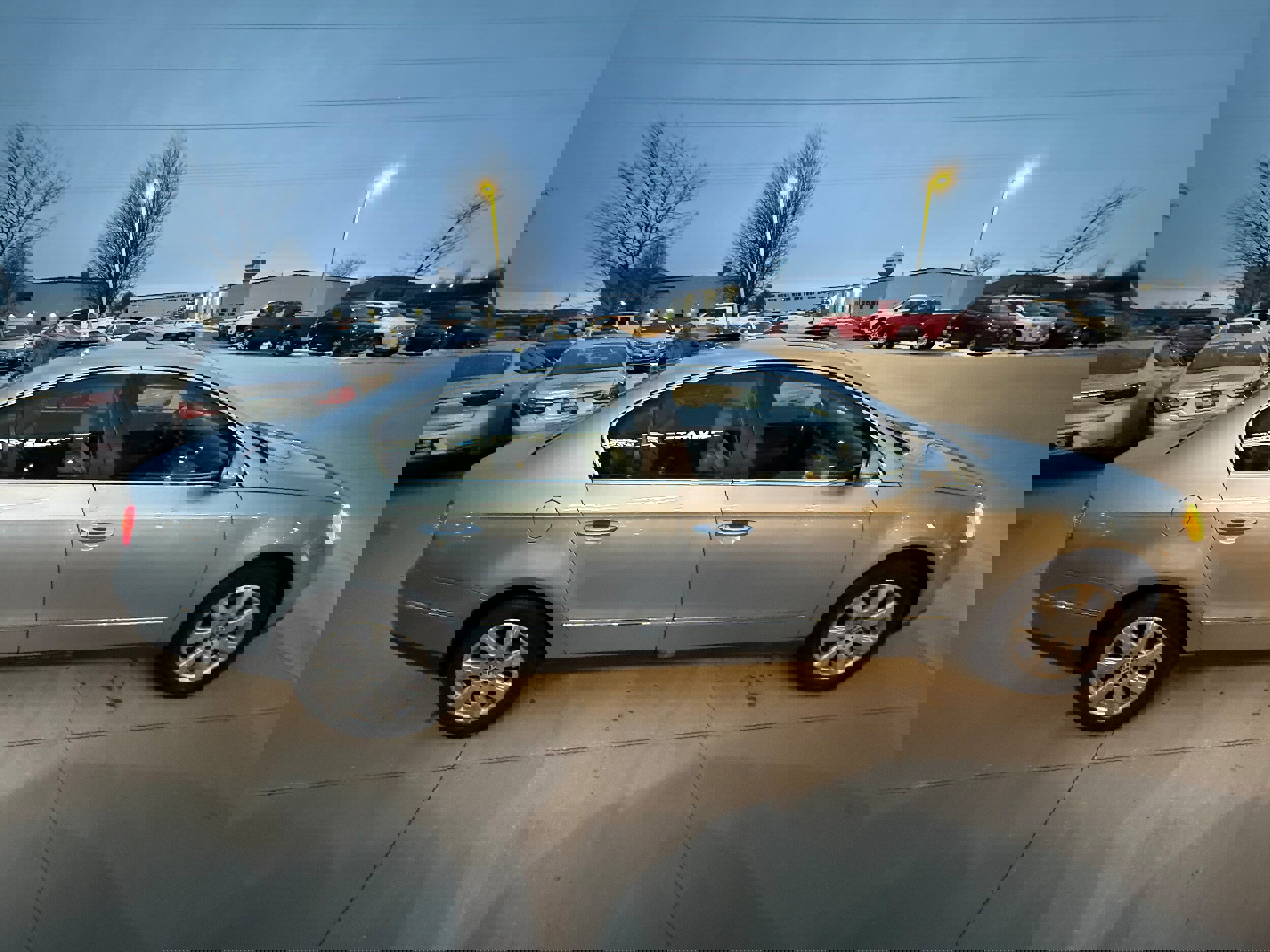 Used 2006 Volkswagen Passat 2.0T image 5