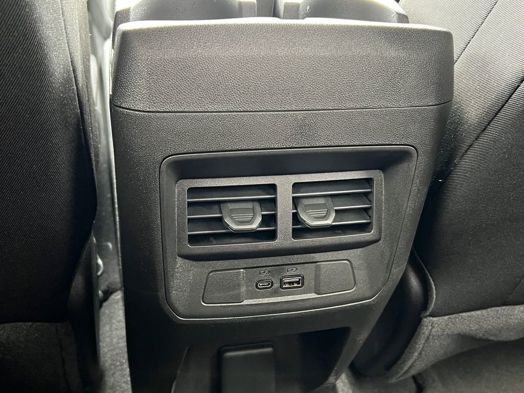 New 2024 GMC Canyon Elevation w/ Convenience Package image 31