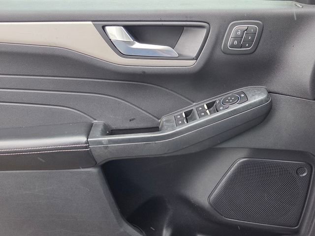 Used 2022 Ford Escape SEL w/ Technology Package image 26