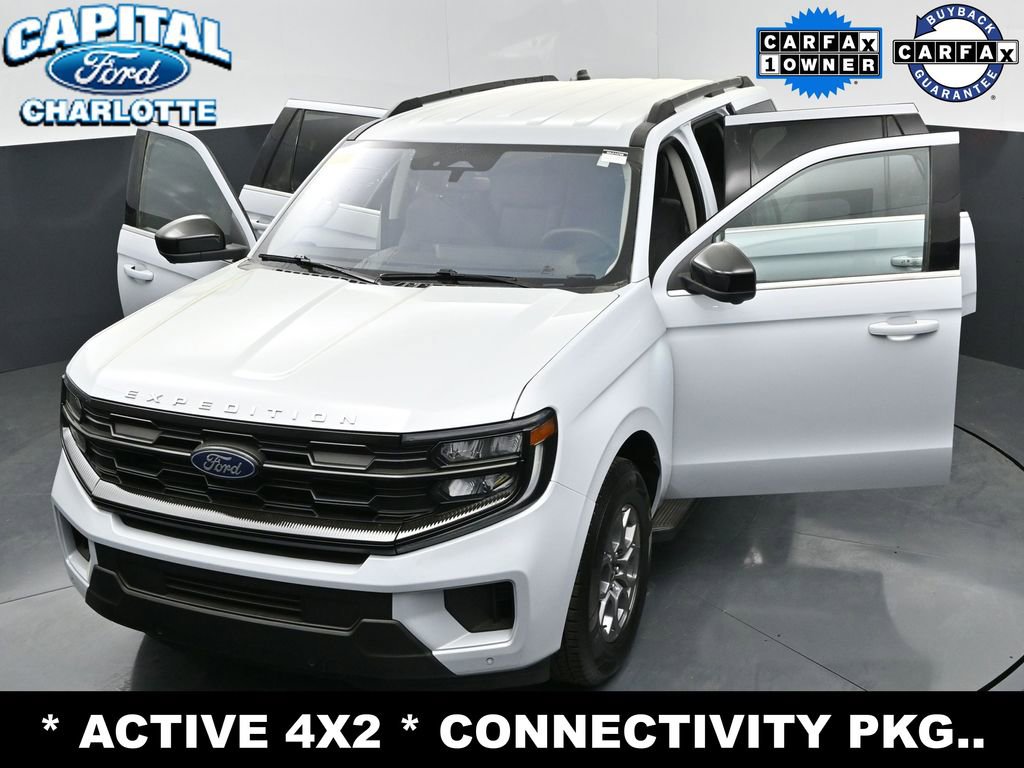 Used 2025 Ford Expedition Active image 36