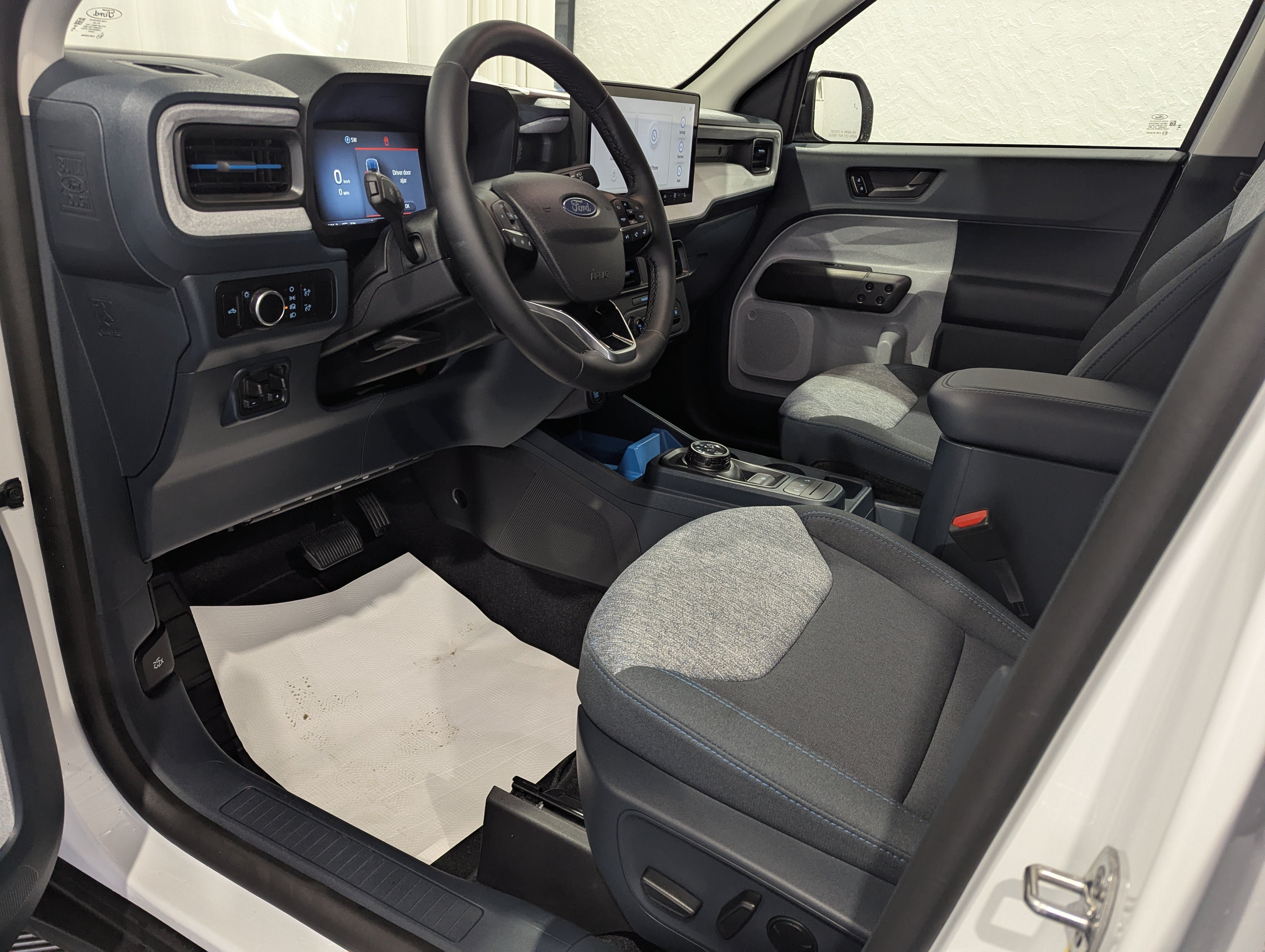 Used 2026 Ford Maverick XLT w/ XLT Luxury Package AWD/4WD image 15