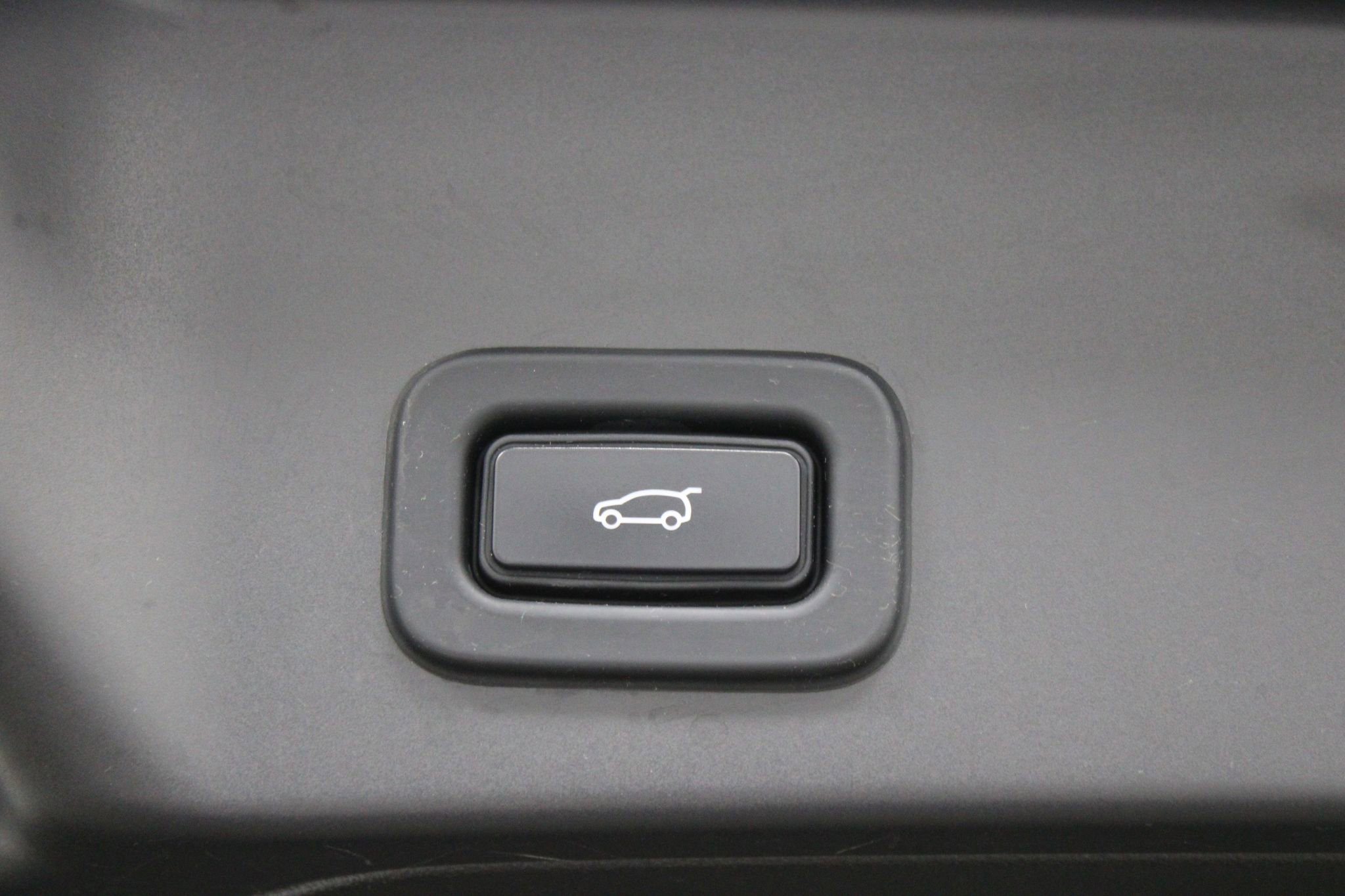 Used 2022 Land Rover Range Rover Evoque R-Dynamic S AWD/4WD image 21