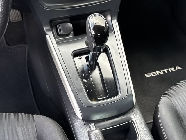 Used 2019 Nissan Sentra SV w/ Special Edition Package FWD image 18