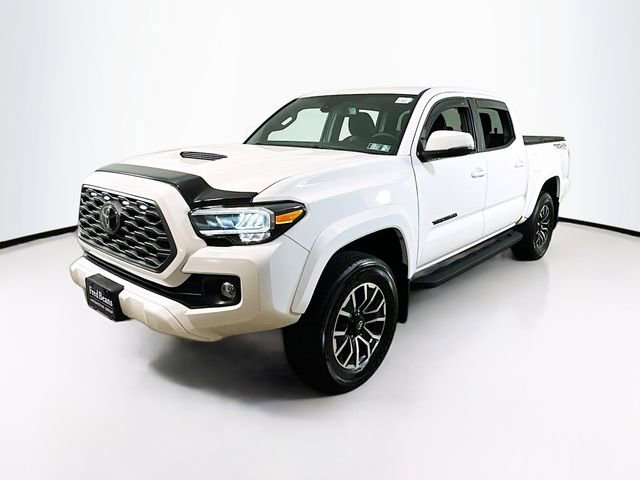 Used 2023 Toyota Tacoma TRD Sport image 3