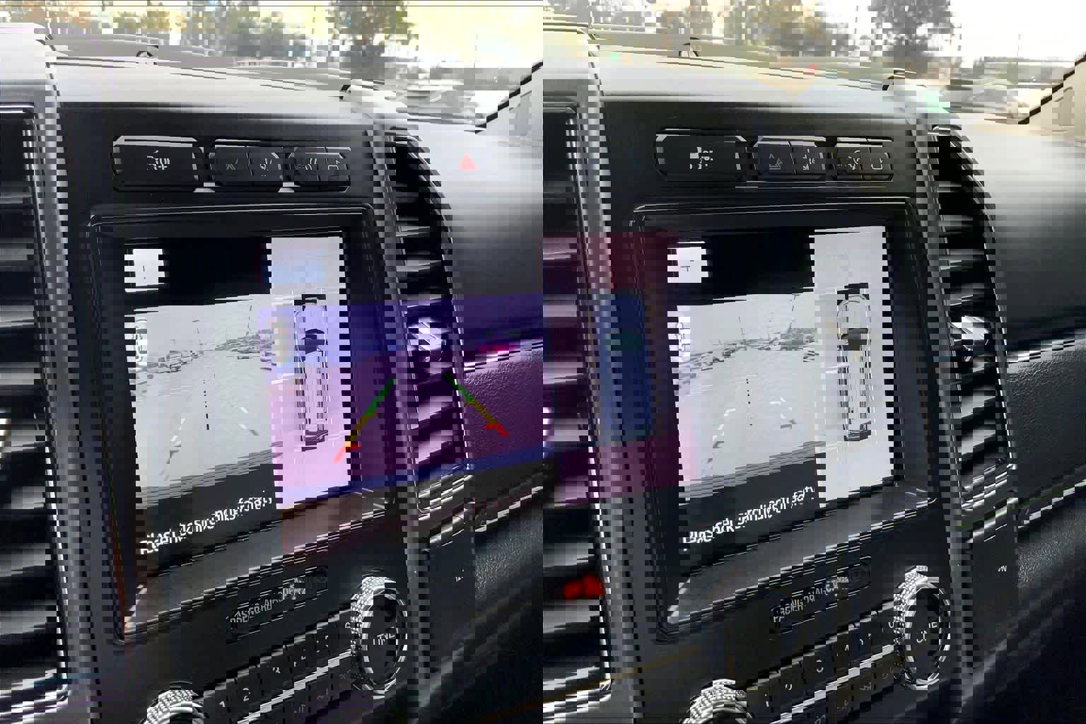 Used 2020 Ford Expedition Platinum image 29