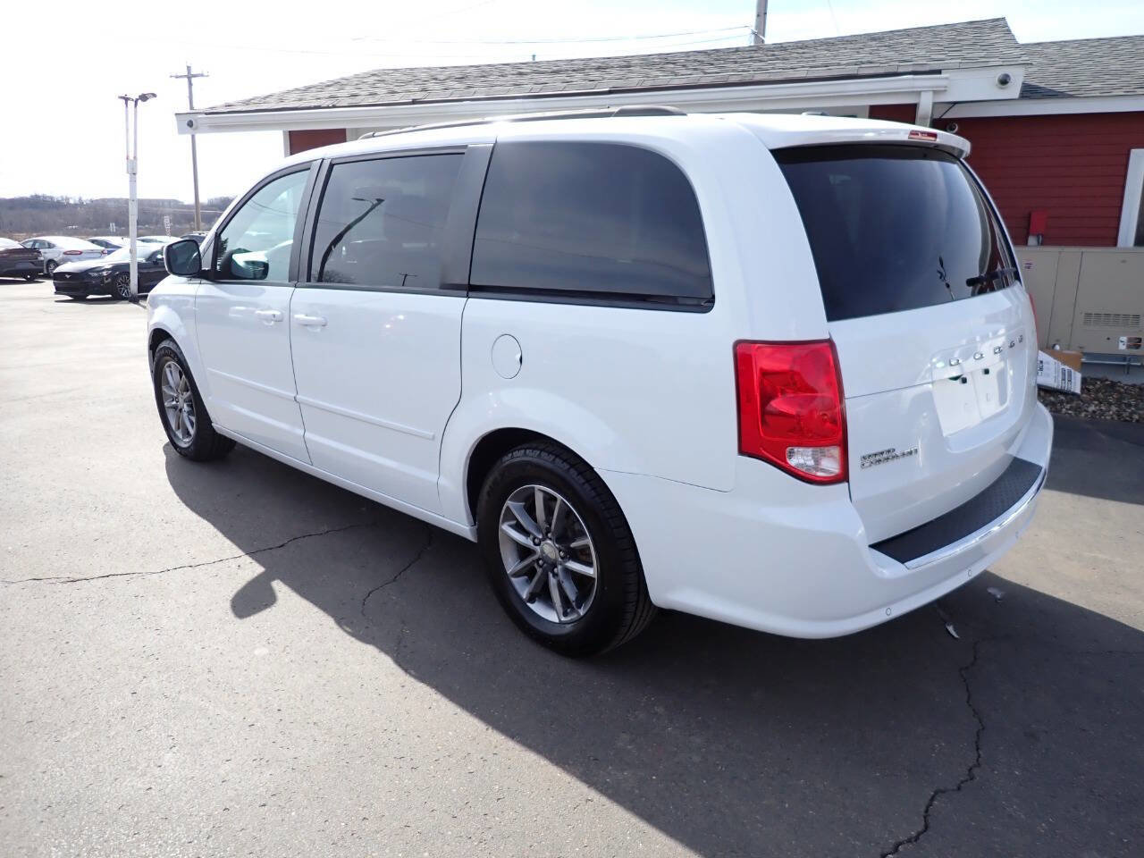 Used 2014 Dodge Grand Caravan R/T w/ Safety Sphere Group image 4