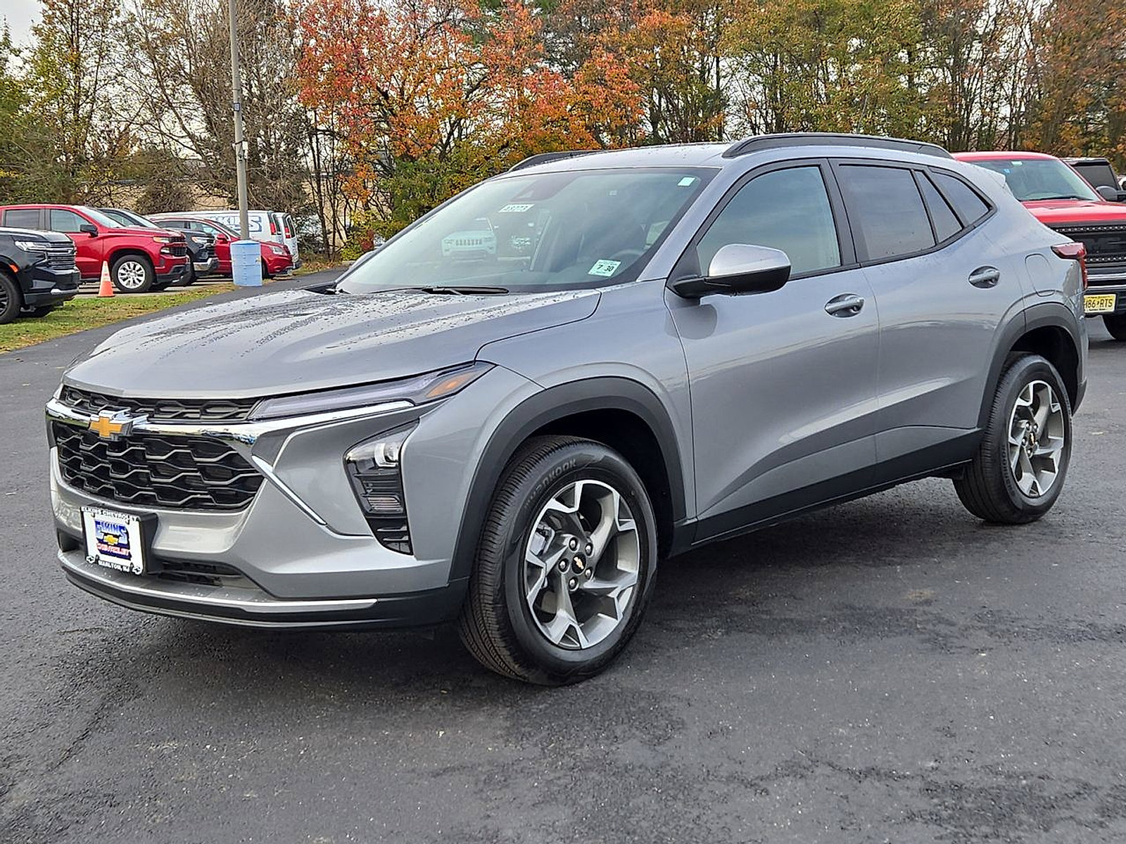 New 2025 Chevrolet Trax LT w/ Driver Confidence Package image 10