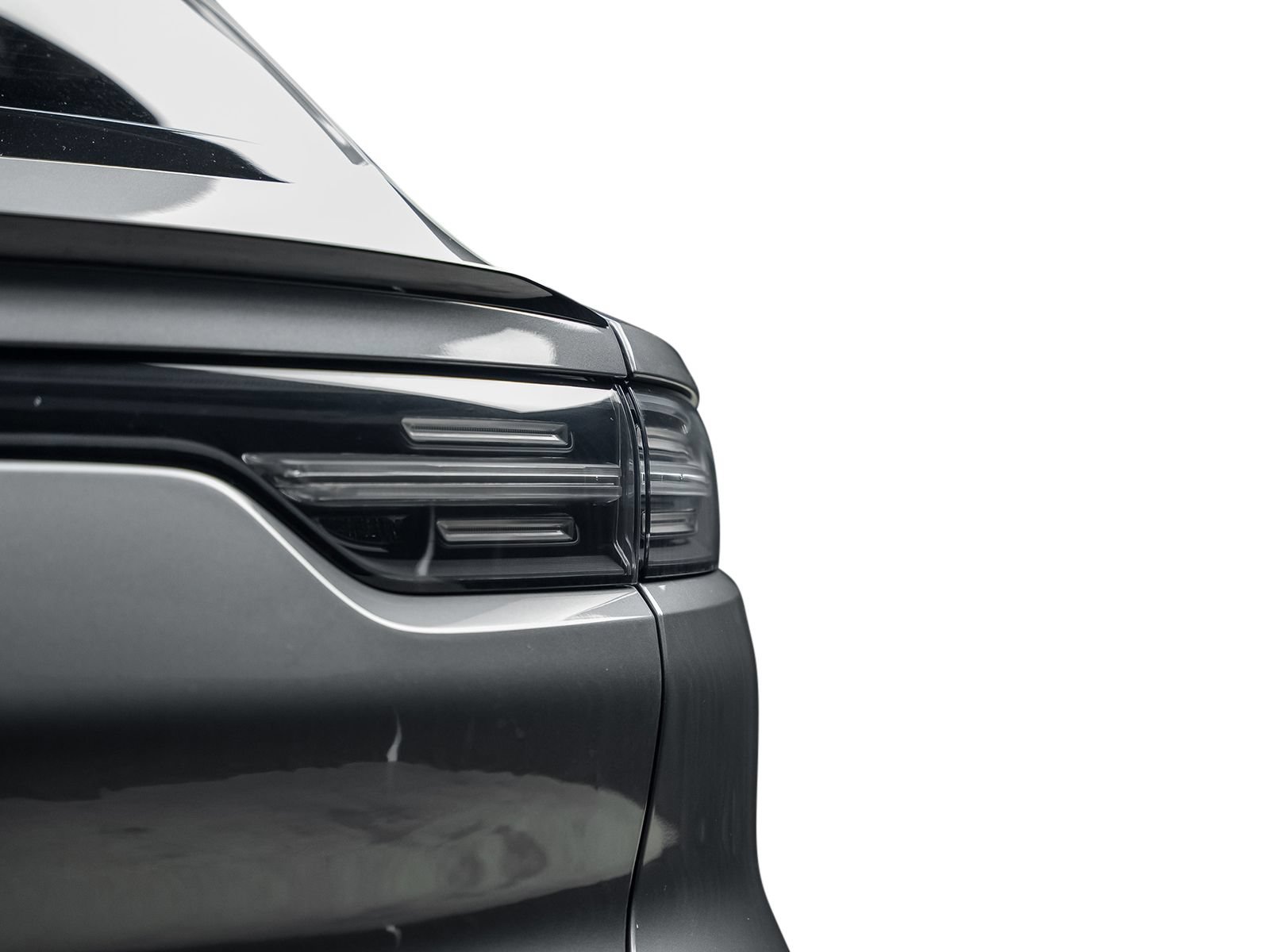 Used 2023 Porsche Cayenne Turbo AWD/4WD image 16