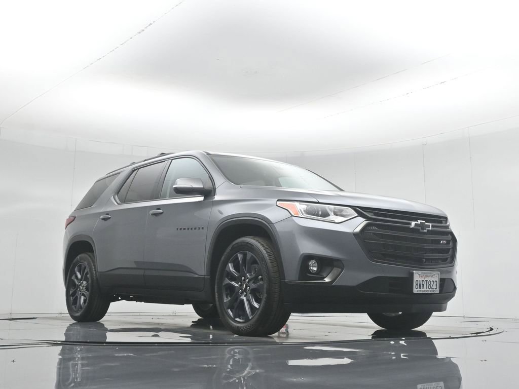 Used 2021 Chevrolet Traverse RS image 50