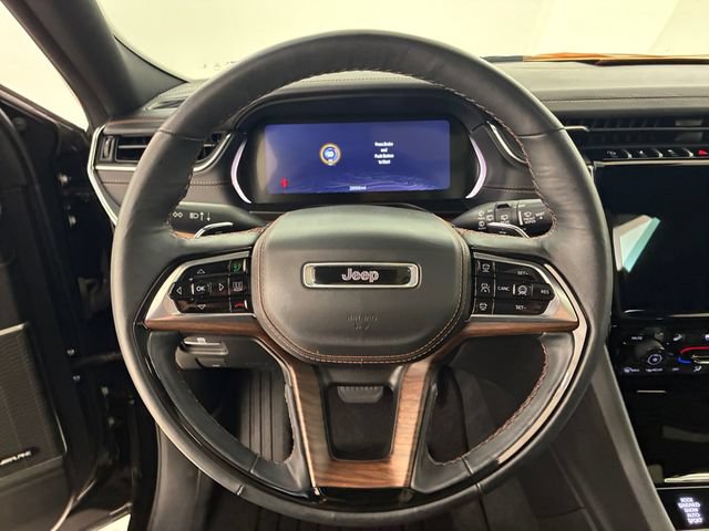 Used 2024 Jeep Grand Cherokee L Summit w/ High Altitude Package AWD/4WD image 22