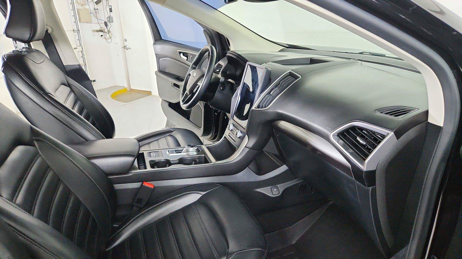 Used 2023 Ford Edge SEL AWD/4WD image 27