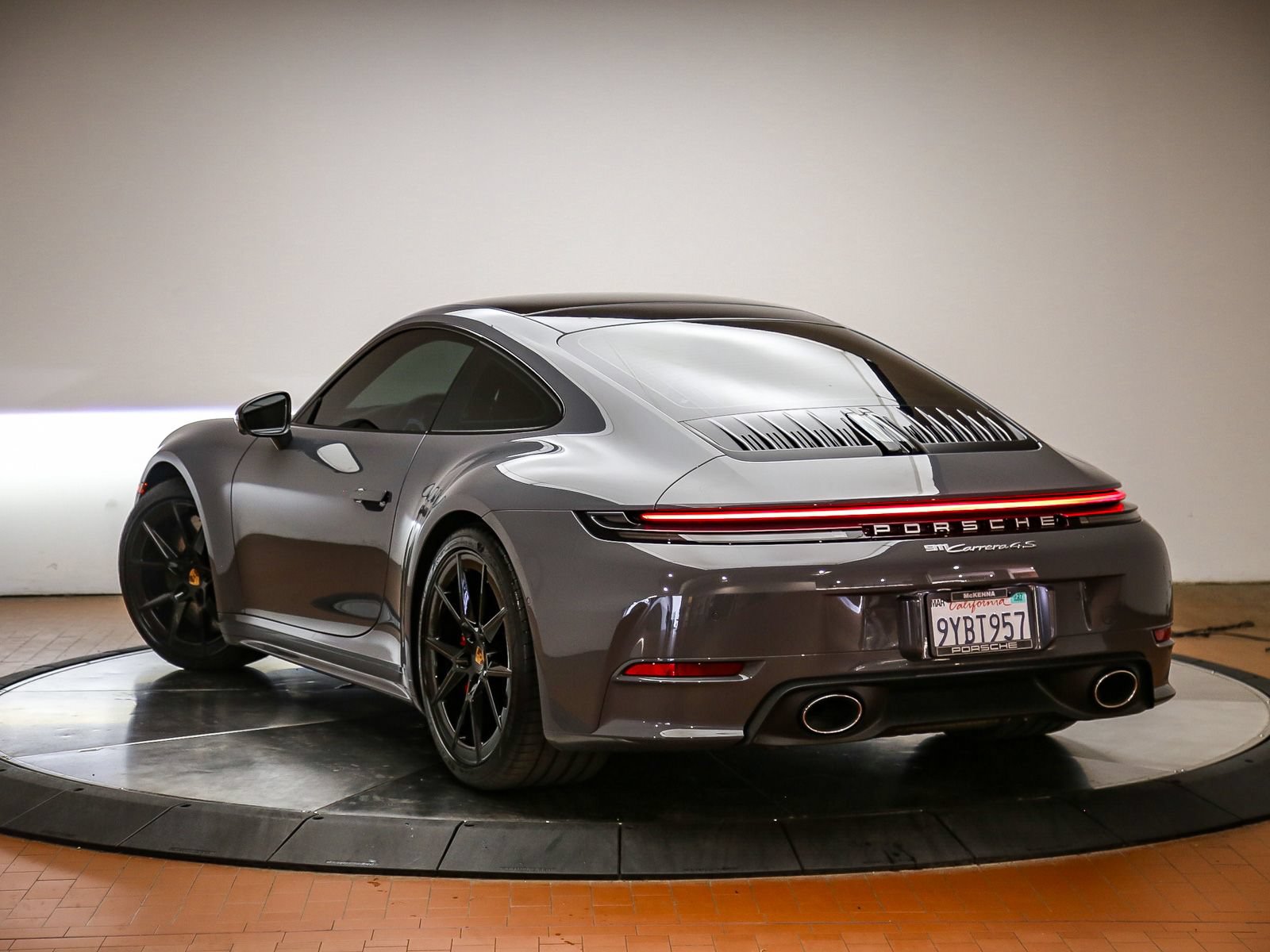 Used 2026 Porsche 911 Carrera 4S AWD/4WD image 3