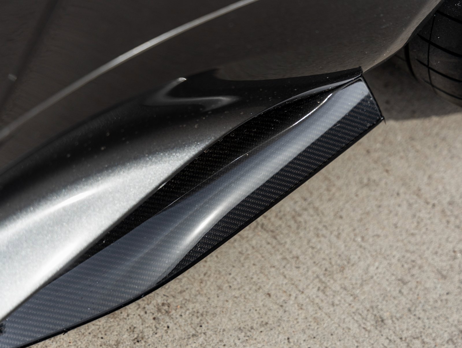 Used 2023 Aston Martin DBS Coupe image 14