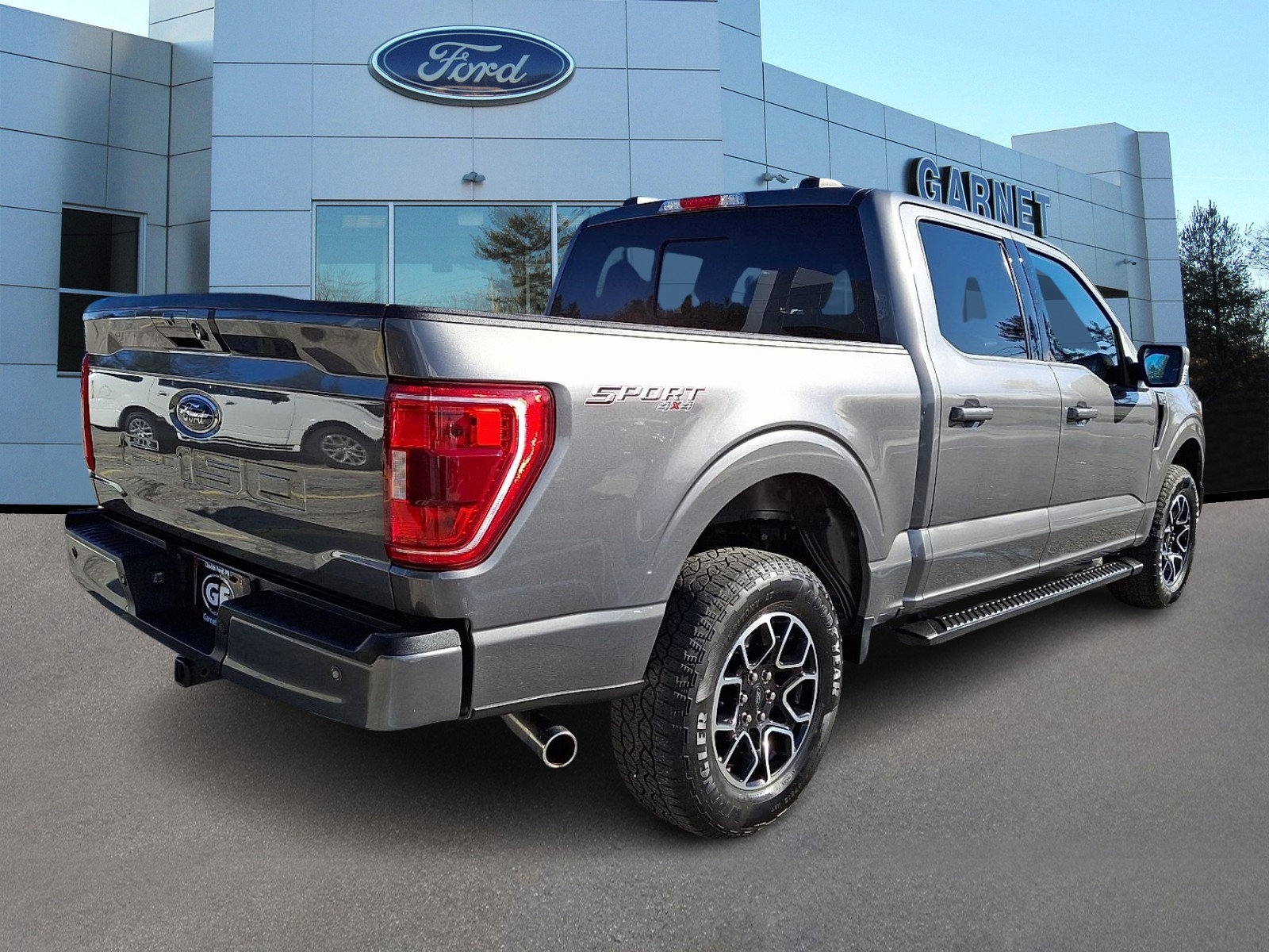 Certified 2023 Ford F150 XLT w/ Equipment Group 302A High image 8