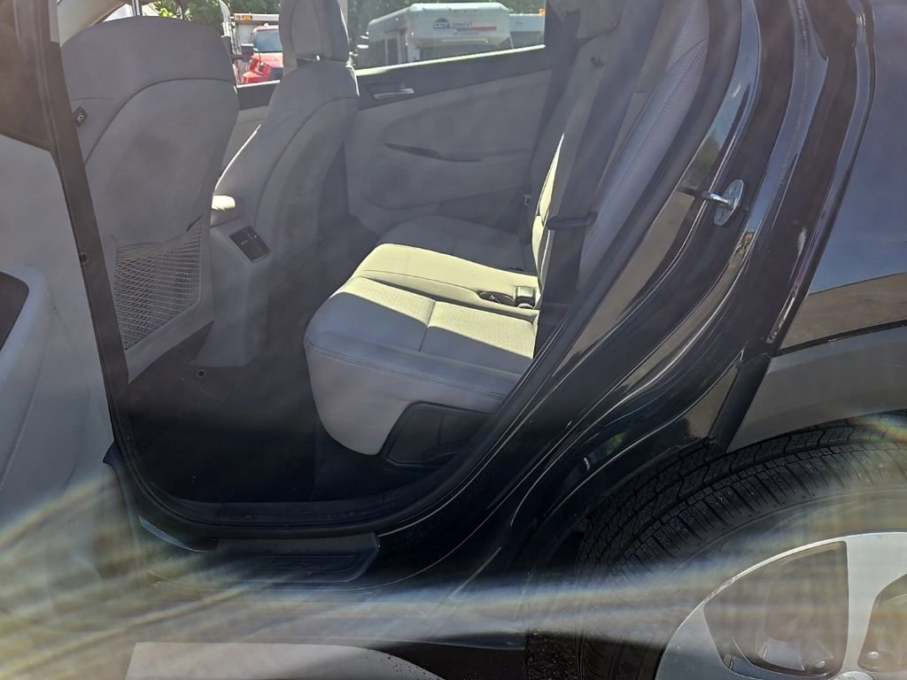 Used 2017 Hyundai Tucson Sport AWD/4WD image 22