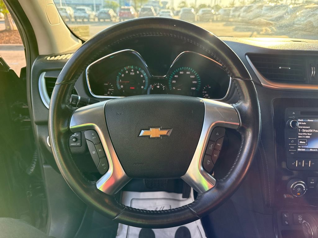Used 2015 Chevrolet Traverse LT w/ Style and Technology Package AWD/4WD image 19