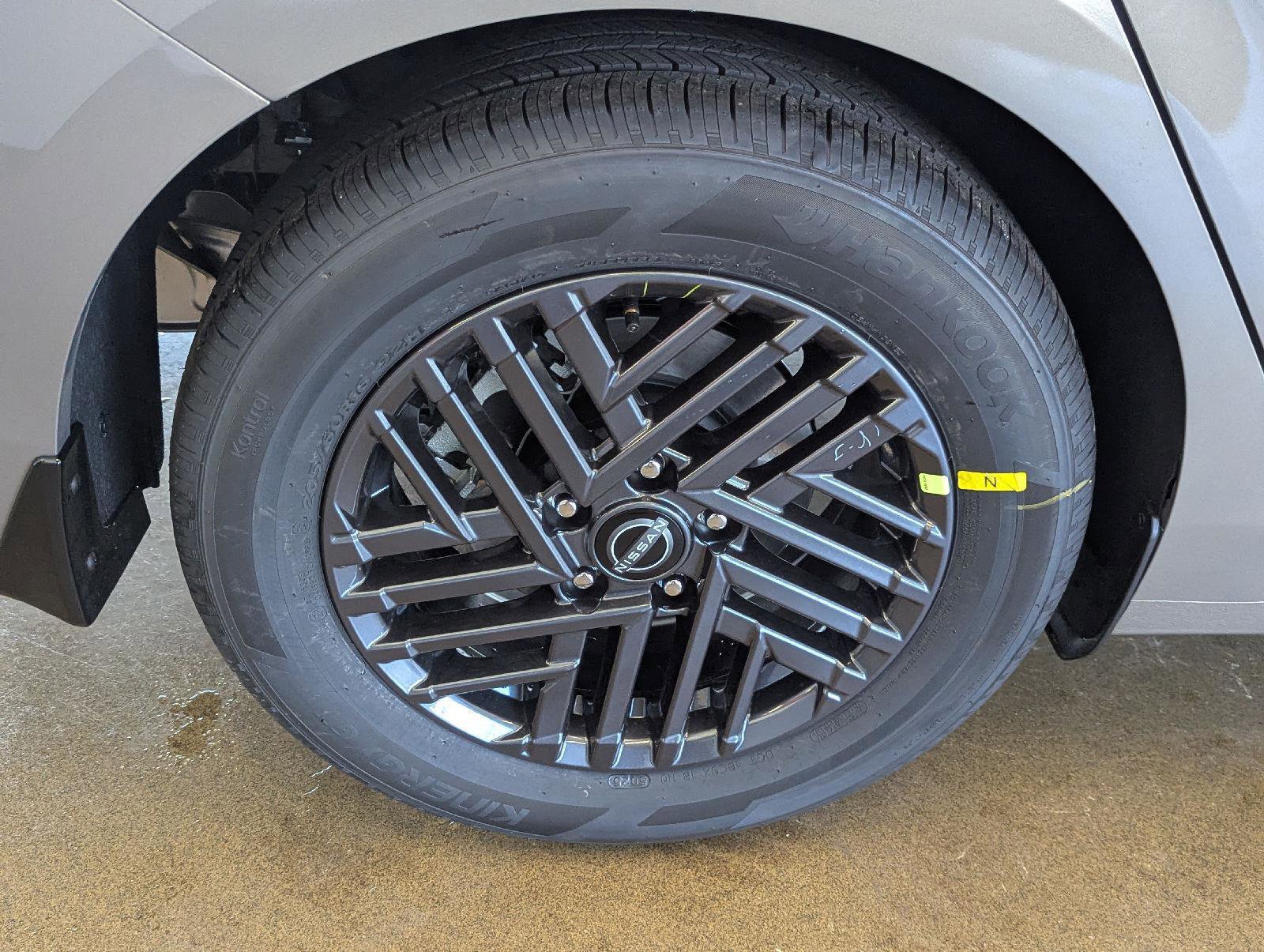 New 2026 Nissan Sentra SV FWD image 34