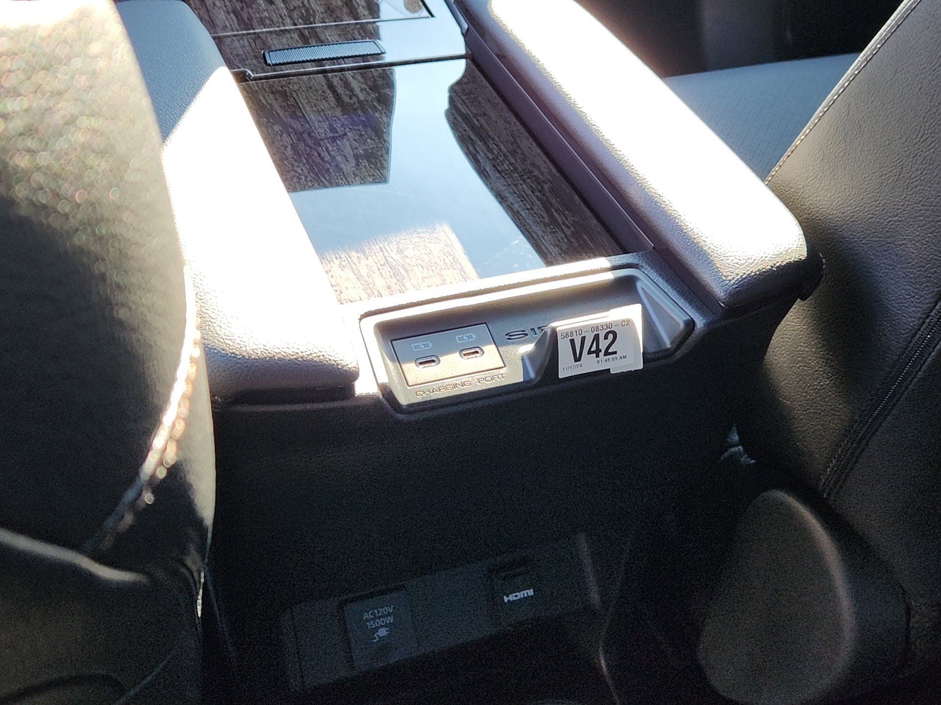 New 2026 Toyota Sienna Limited image 24