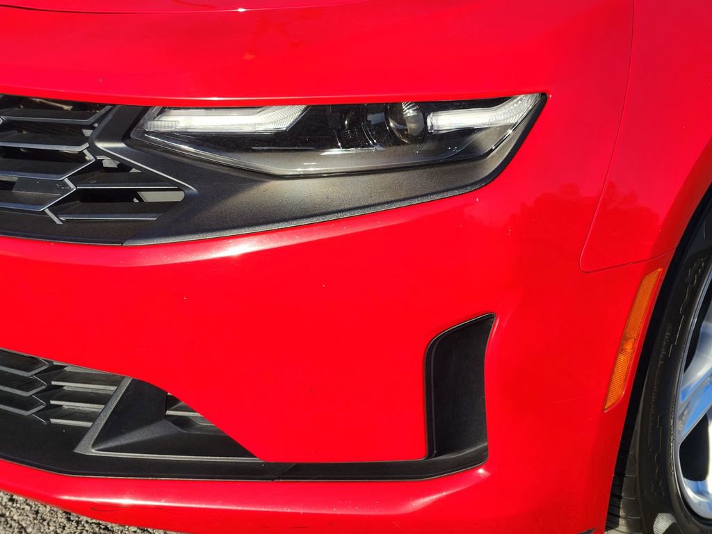Used 2023 Chevrolet Camaro LT image 10