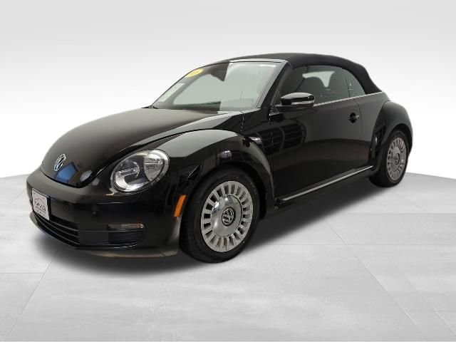 Used 2016 Volkswagen Beetle 1.8T S image 1