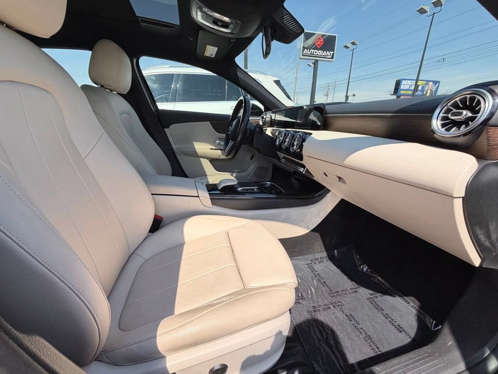 Used 2021 Mercedes-Benz A 220 image 26