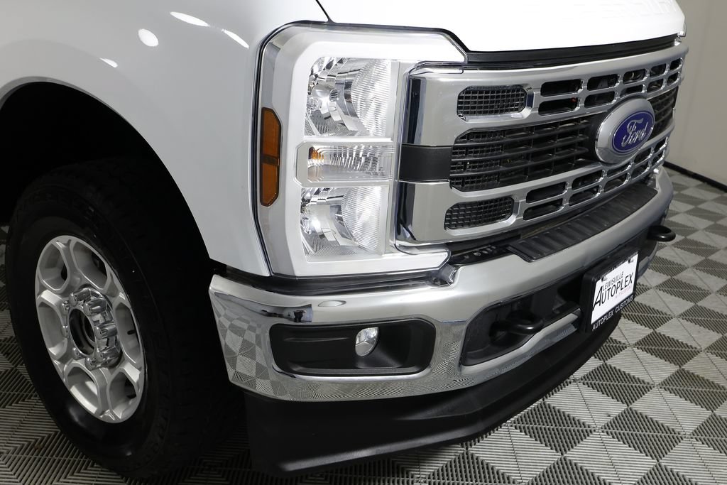 Used 2025 Ford F250 XLT w/ FX4 Off-Road Package AWD/4WD image 36