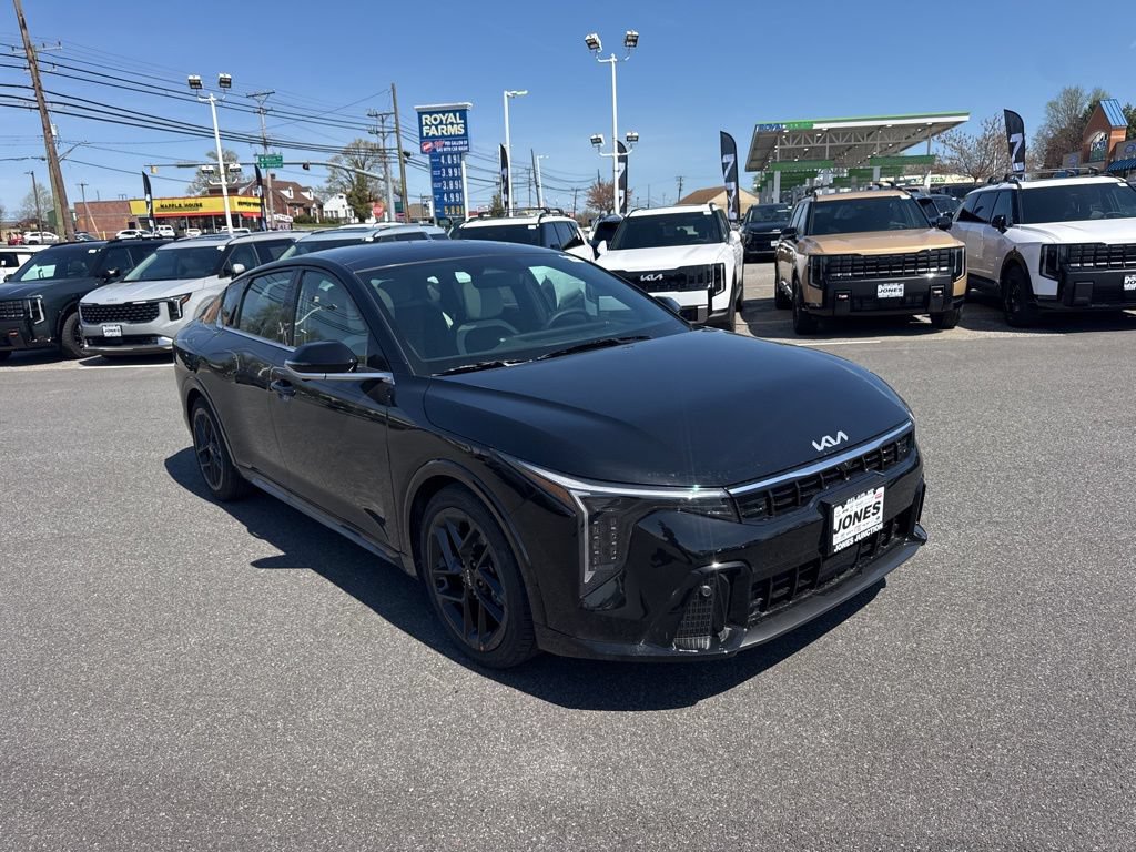 New 2026 Kia K4 GT-Line Turbo FWD image 2