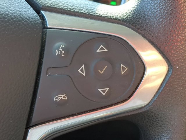 Used 2021 Chevrolet Traverse LS FWD image 20