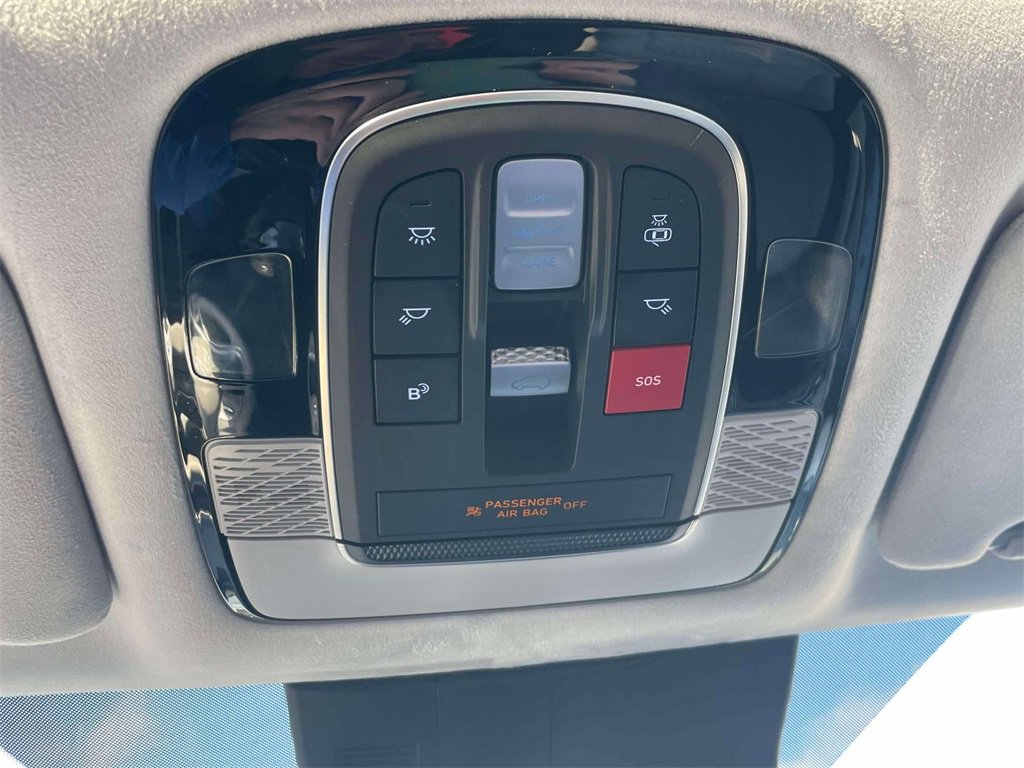 Used 2024 Hyundai Palisade Calligraphy image 32