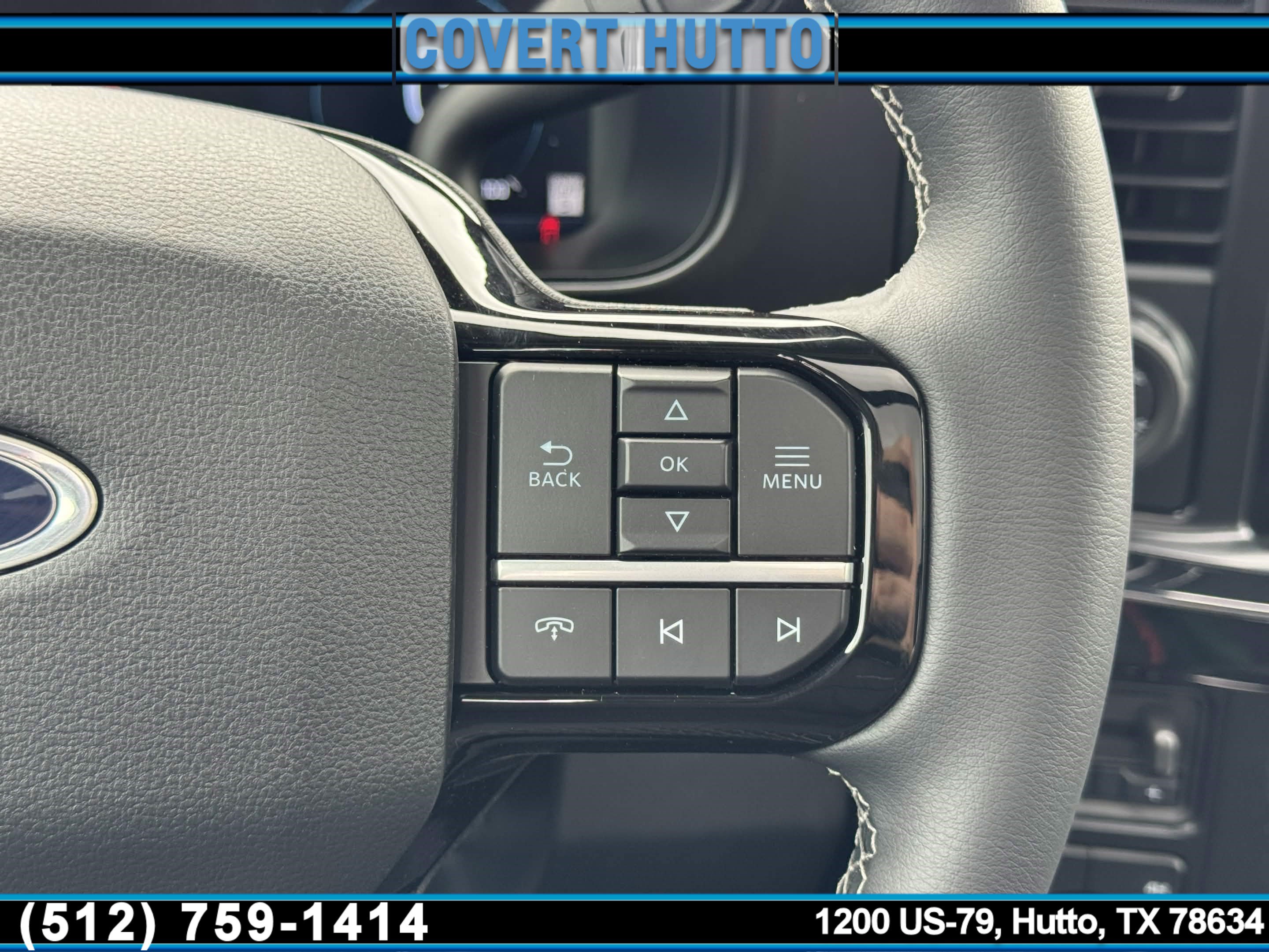 New 2026 Ford F250 Lariat w/ Black Appearance Package image 30