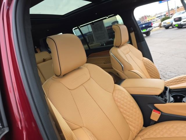 Used 2024 Jeep Grand Cherokee L Summit image 53