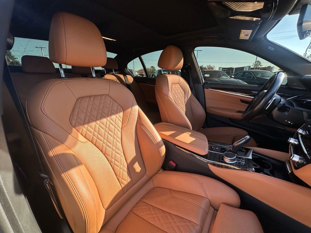 Used 2023 BMW 530i w/ M Sport Package image 24