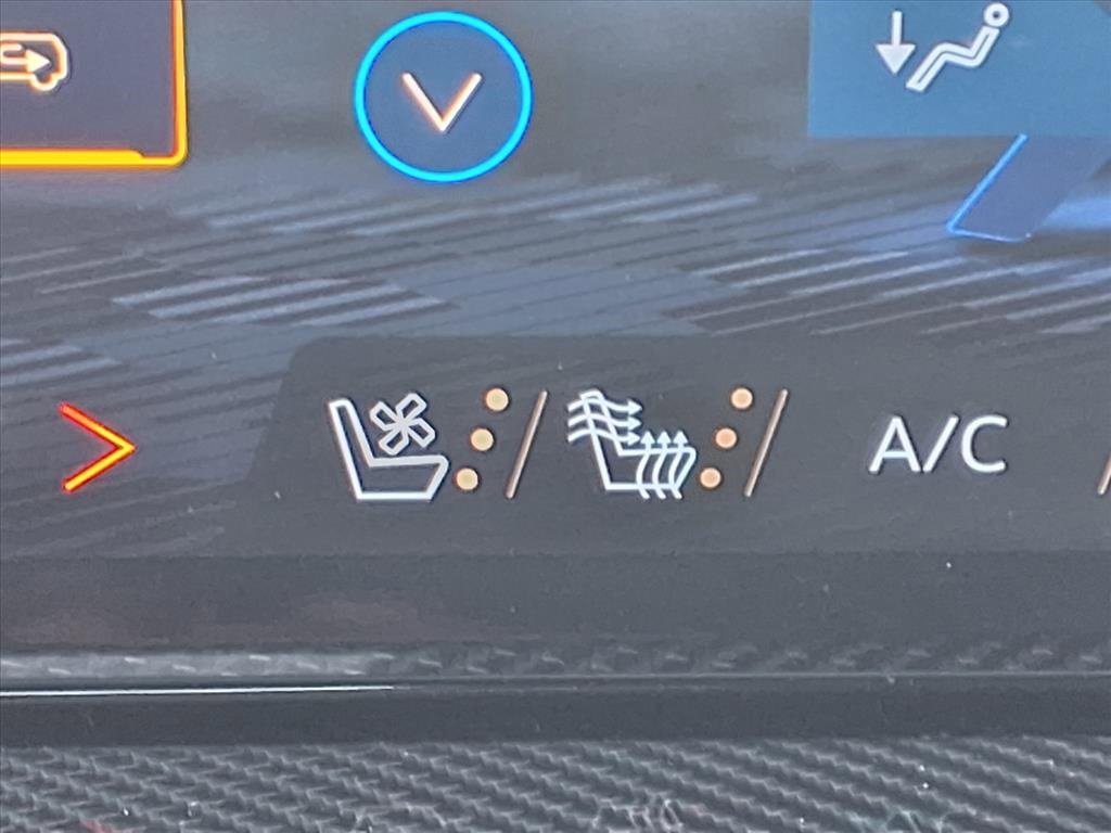 New 2026 Chevrolet Traverse High Country image 14