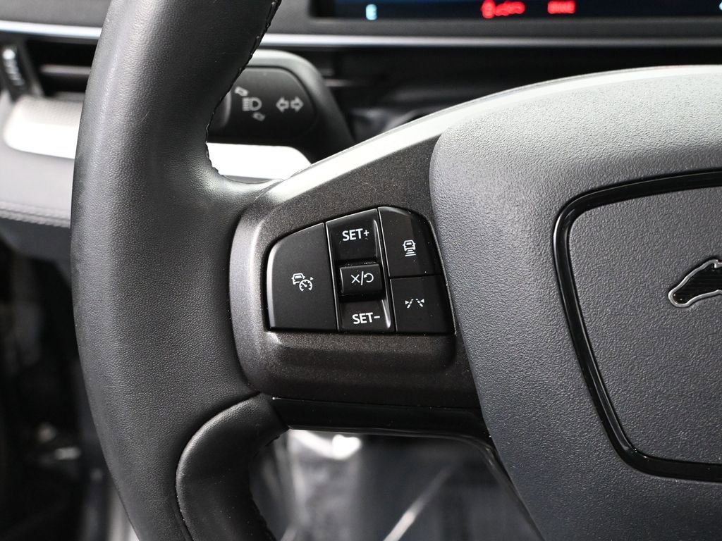 Used 2021 Ford Mustang Mach-E Select image 27